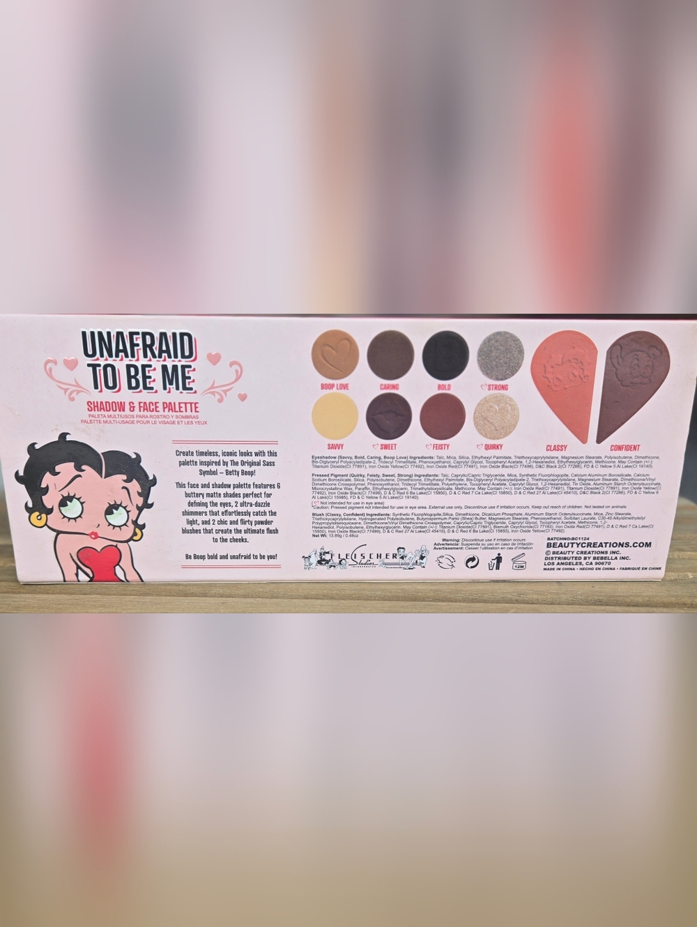 BRAND NEW NEVER USED Betty Boop "Unafraid to Be Me" Eyeshadow & Face Palette. - Picture 3 of 7